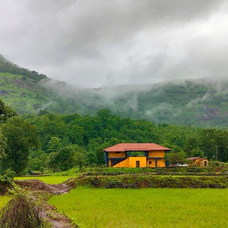 King'S Landing Villa Karjat Luaran gambar
