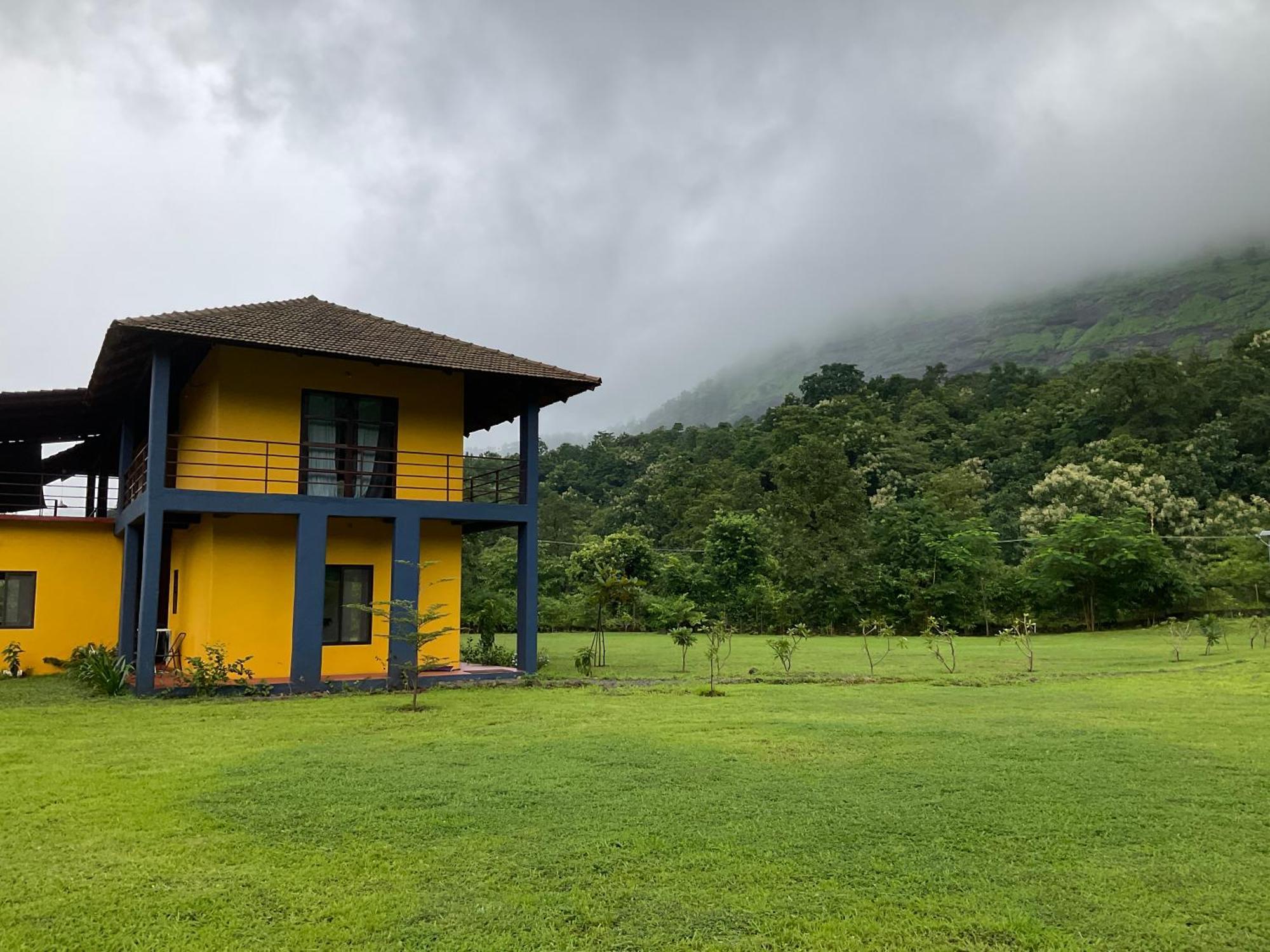 King'S Landing Villa Karjat Luaran gambar
